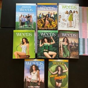 Weeds DVDs - Entire Series Seasons 1-8